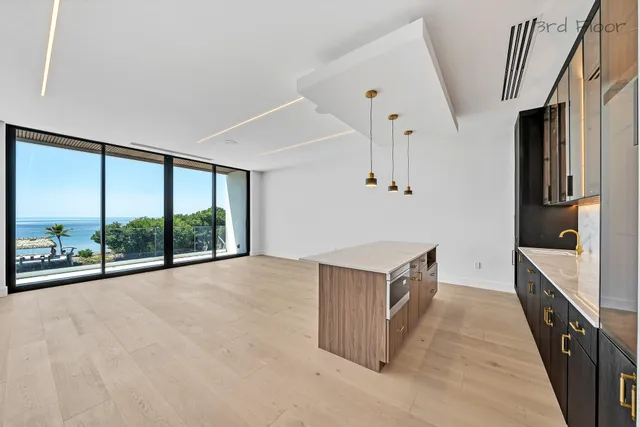 $12,500,000 | 16 Seaside Avenue, Key Largo, FL 33037