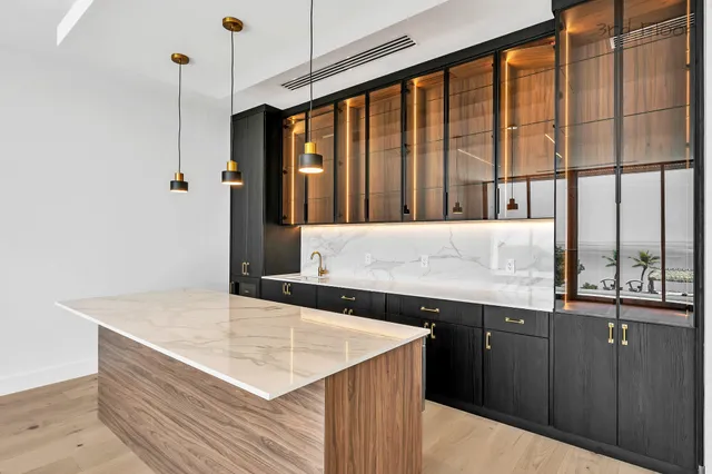 $12,500,000 | 16 Seaside Avenue, Key Largo, FL 33037