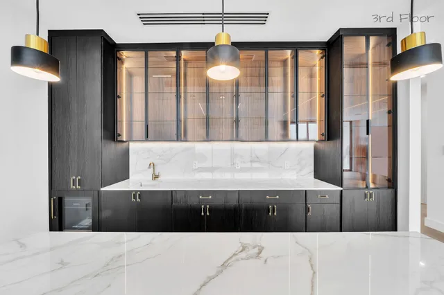 $12,500,000 | 16 Seaside Avenue, Key Largo, FL 33037