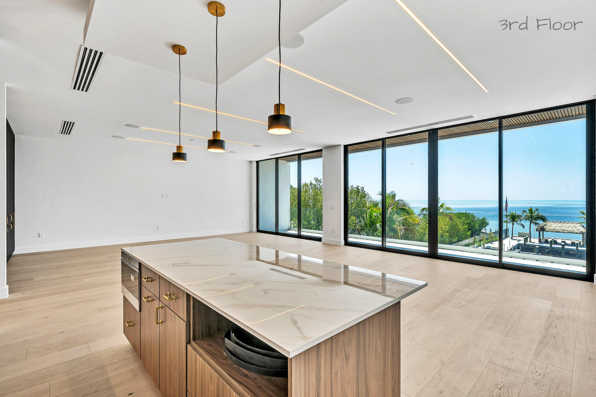 16 Seaside Avenue Key Largo, FL 33037 - Photo 73 of 140 Ocean views are panoramic