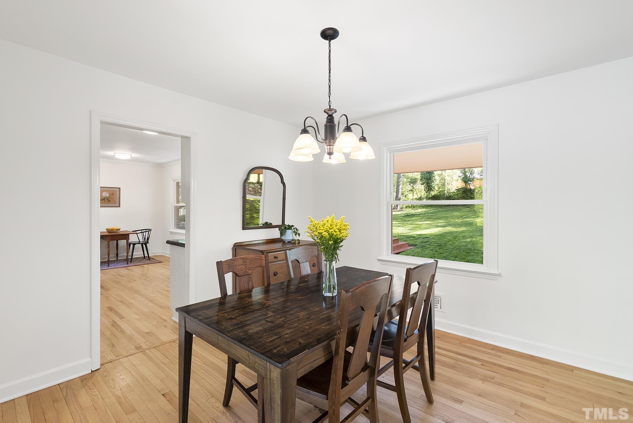 3702 Pembrook Place Raleigh, NC 27612 - Photo 14 of 38