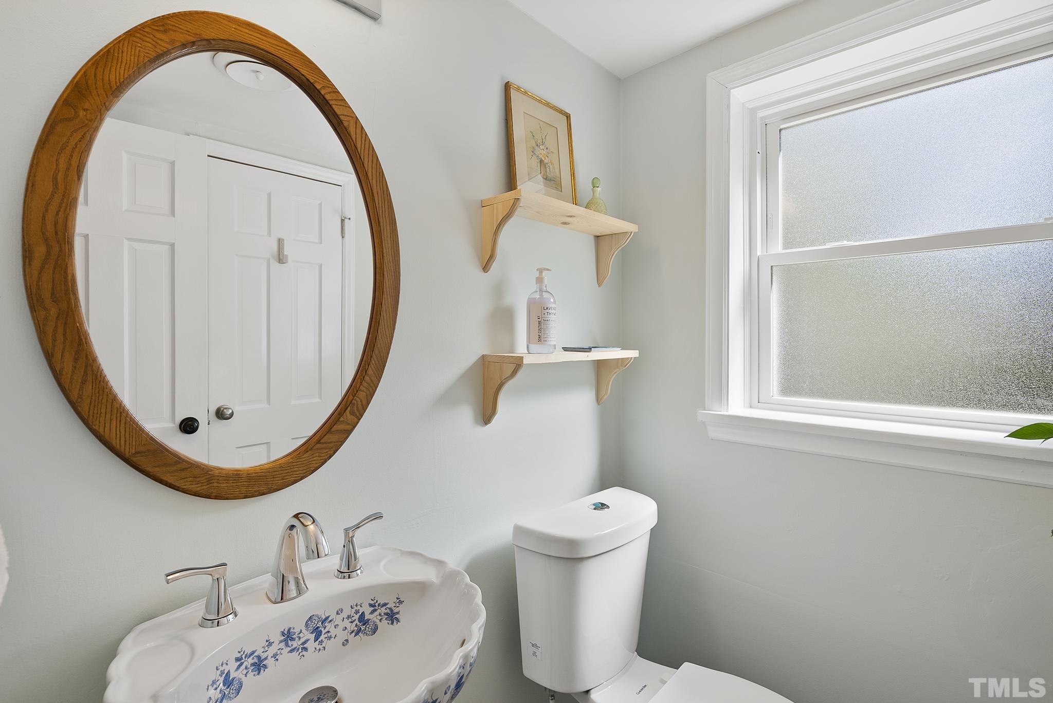 3702 Pembrook Place Raleigh, NC 27612 - Photo 26 of 38