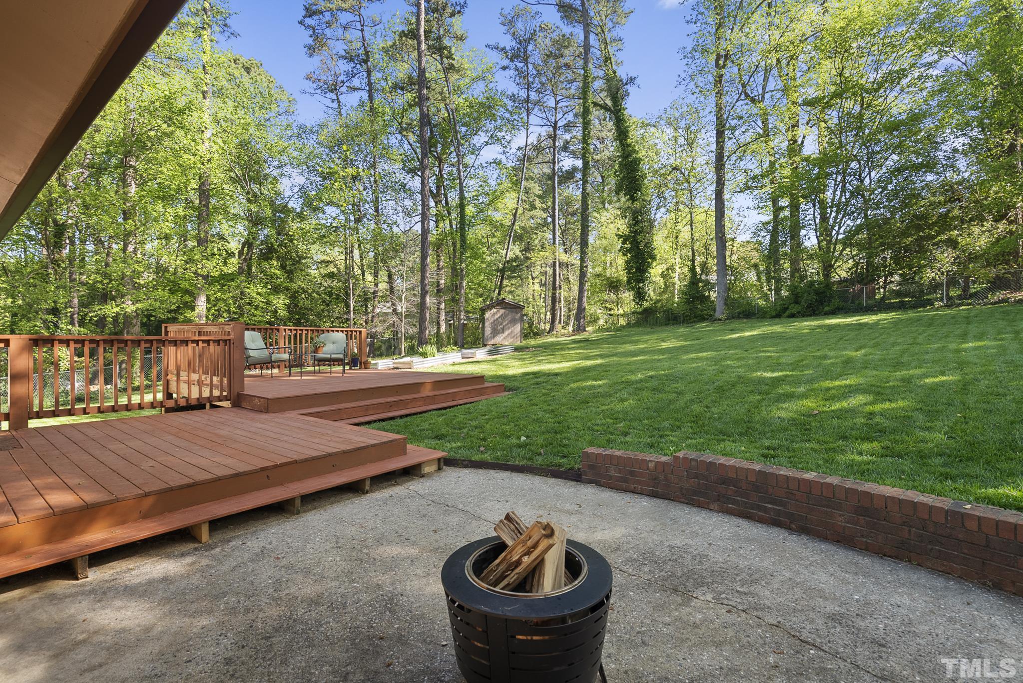3702 Pembrook Place Raleigh, NC 27612 - Photo 29 of 38