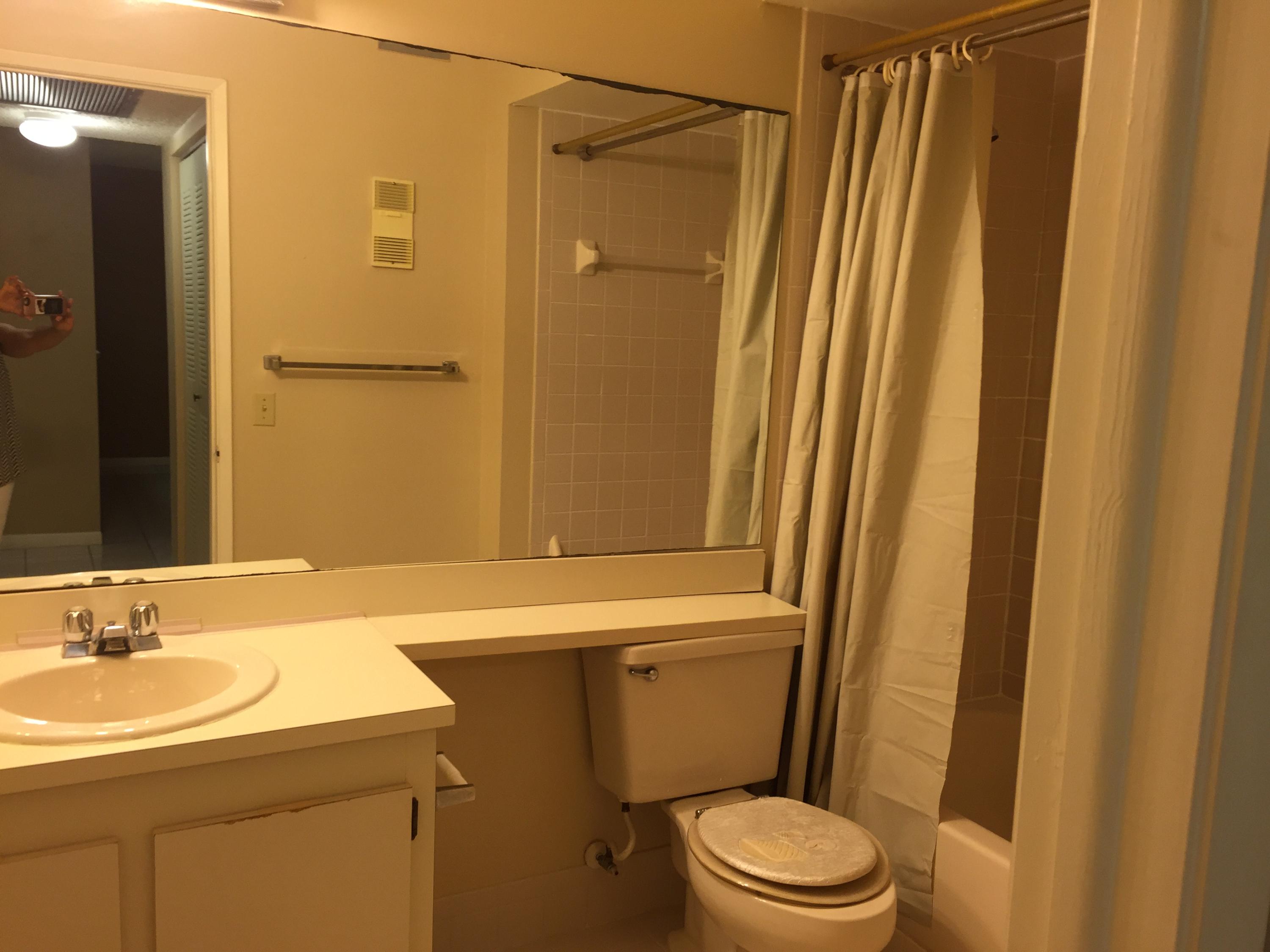 Main bathroom