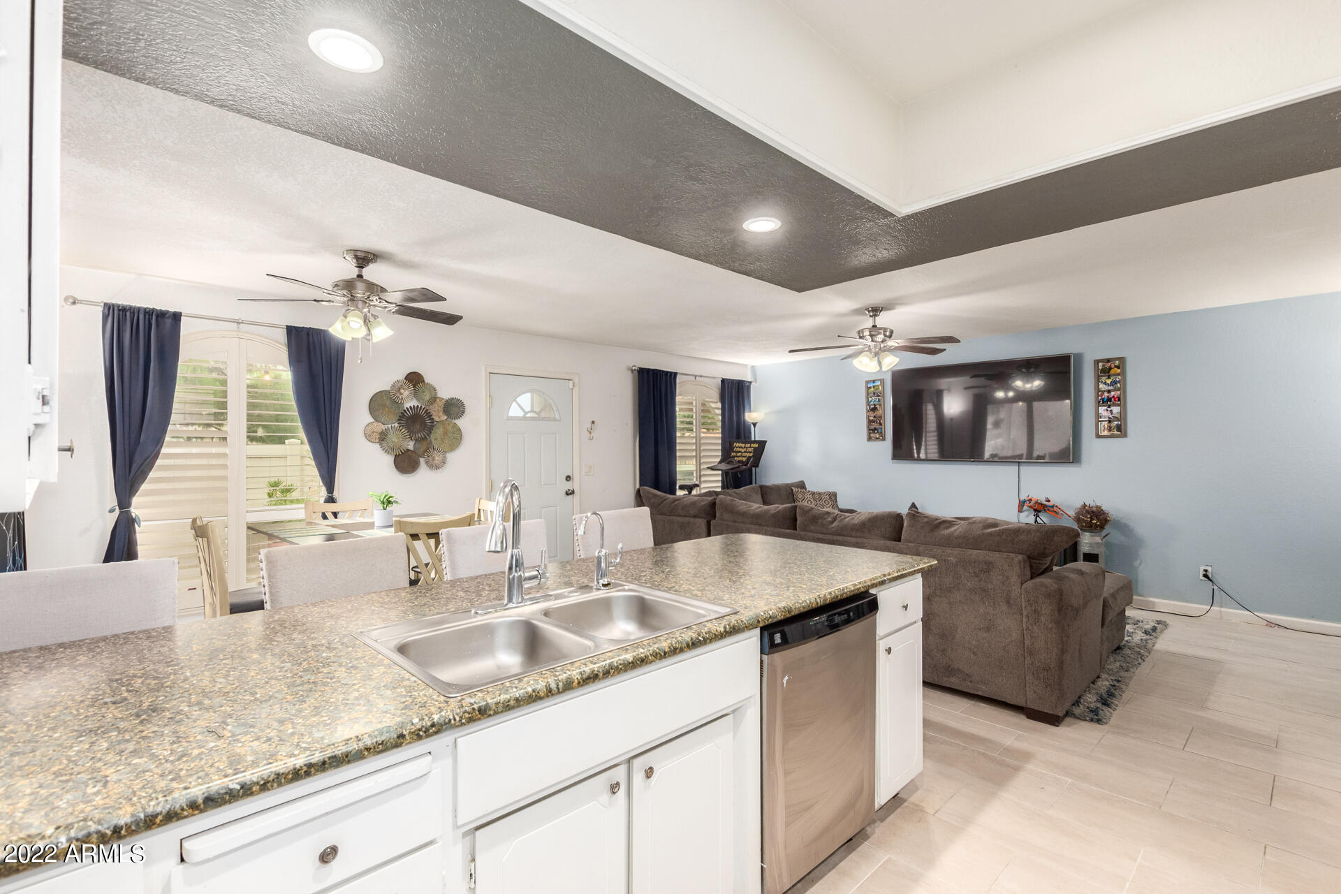 2105 North Recker Road Mesa, AZ 85215 - Photo 11 of 27 0013-12 - Recker