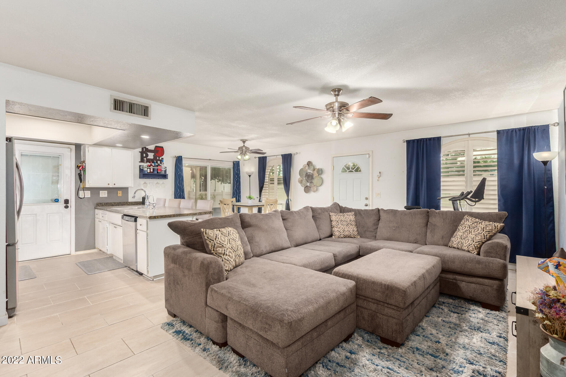 2105 North Recker Road Mesa, AZ 85215 - Photo 5 of 27 0007-07 - Recker