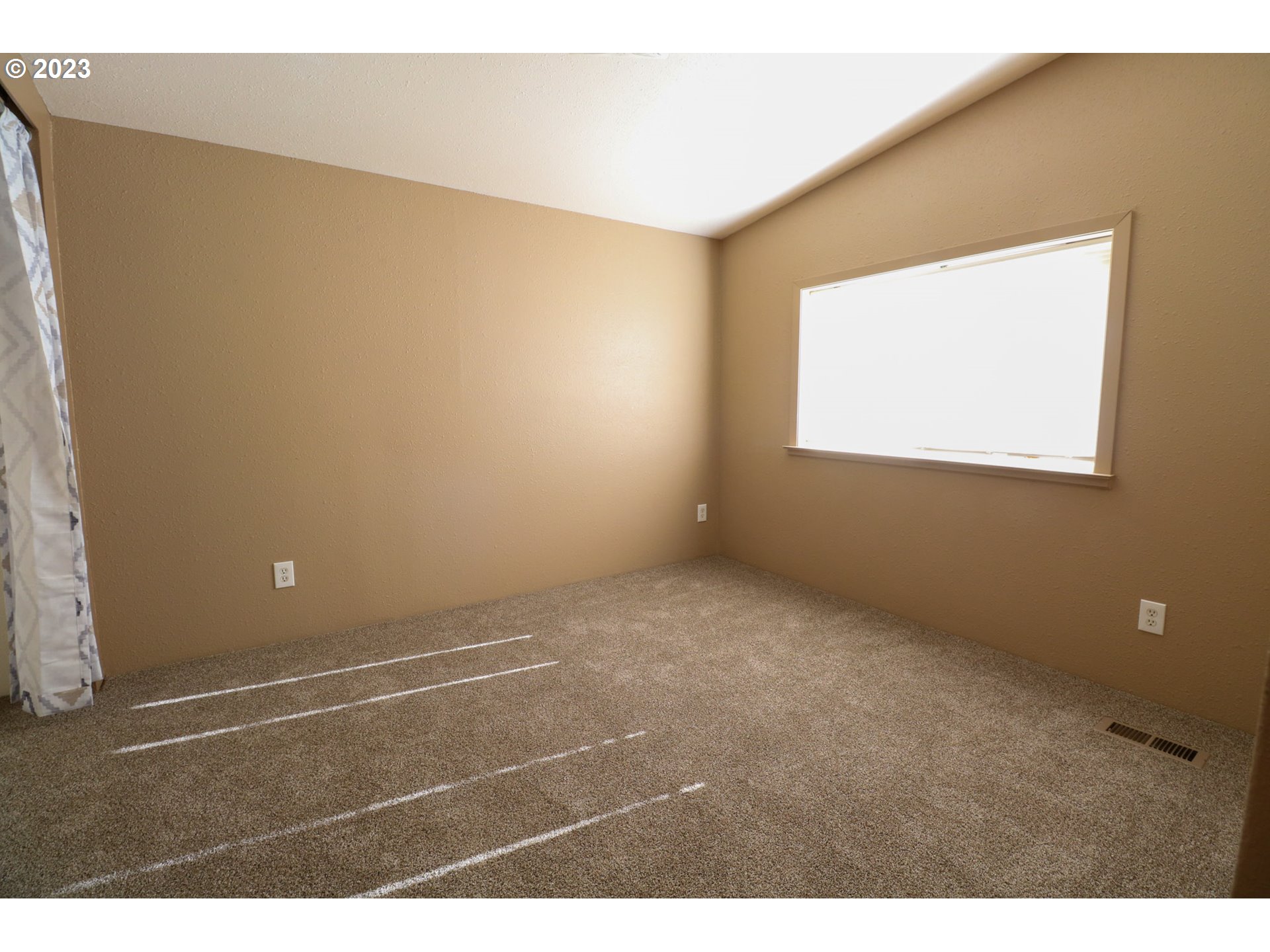 394 Stumbo Road Glendale, OR 97442 - Photo 29 of 37 Gallery Image 29