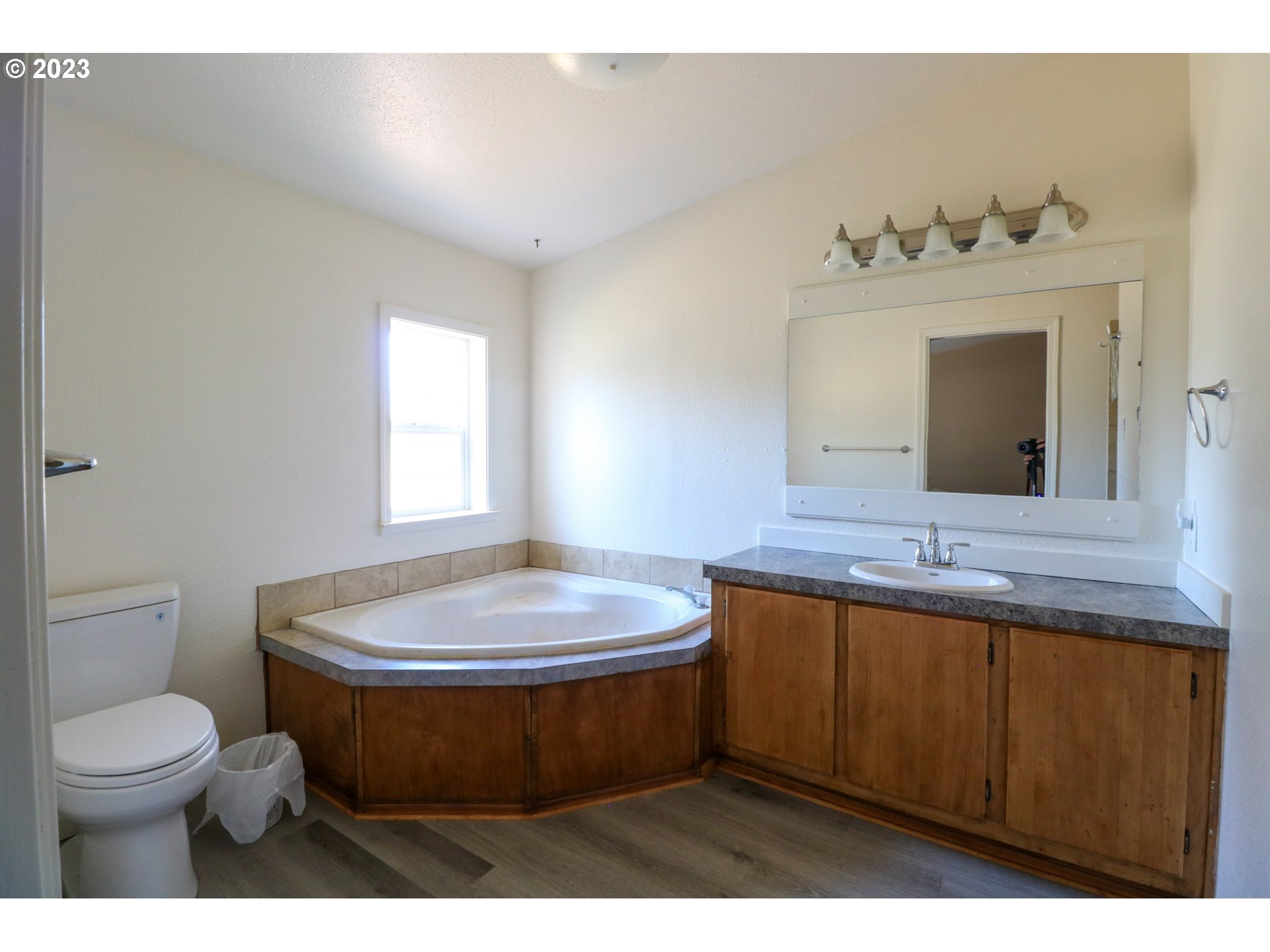 394 Stumbo Road Glendale, OR 97442 - Photo 34 of 37 Gallery Image 34