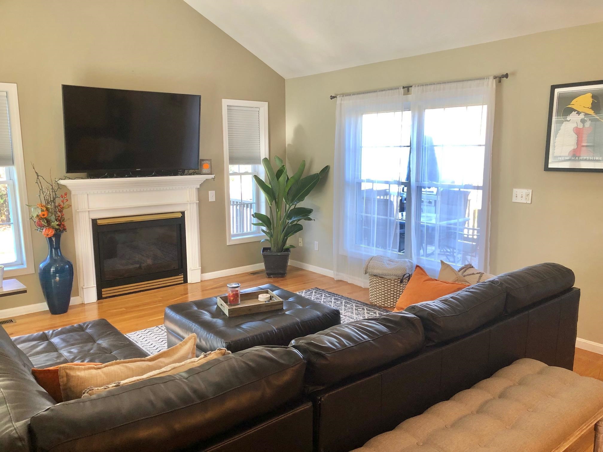 28 Ezras Way Dover, NH 03820 - Photo 13 of 34