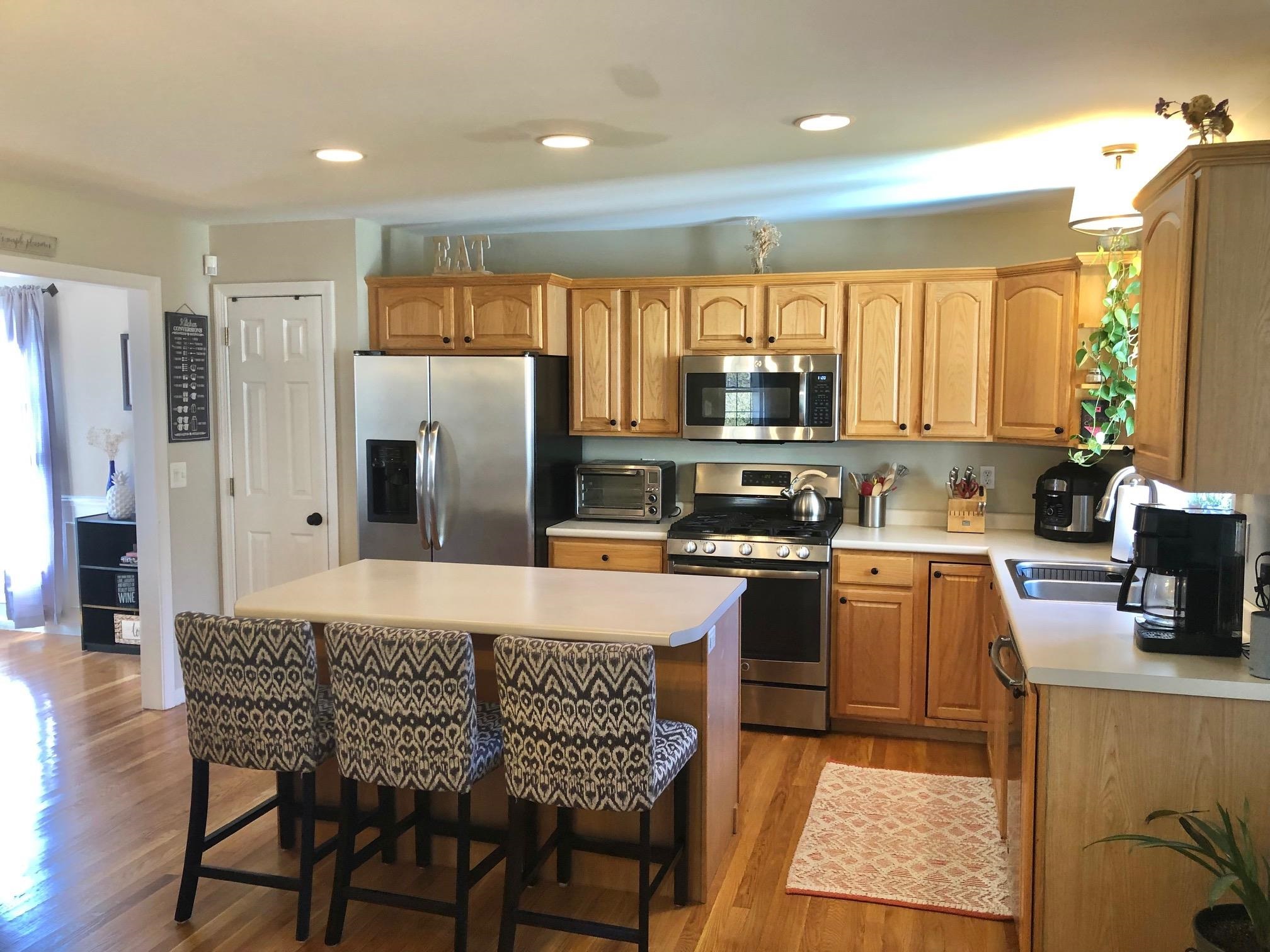 28 Ezras Way Dover, NH 03820 - Photo 10 of 34