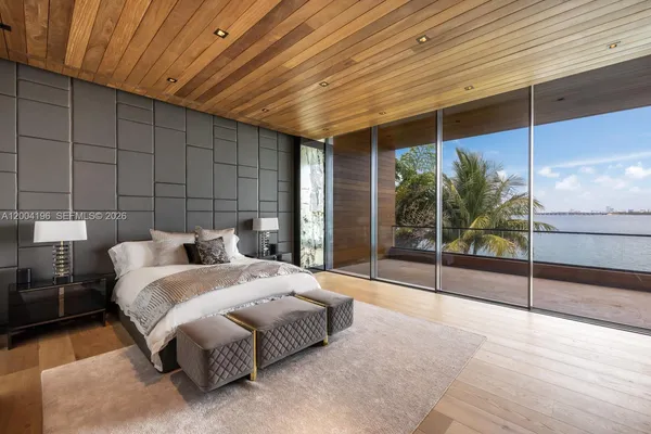 $195,000 | 825 East Dilido Drive, Miami Beach, FL 33139