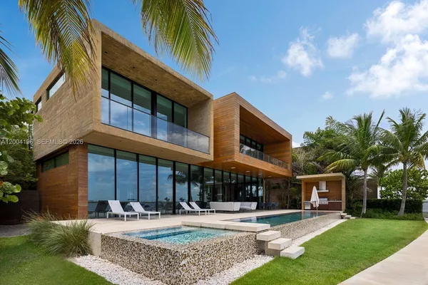 $195,000 | 825 East Dilido Drive, Miami Beach, FL 33139