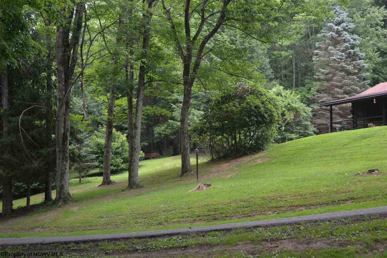 2790 Colfax Road Fairmont, WV 26554 - Photo 6 of 19 Gallery Image 6