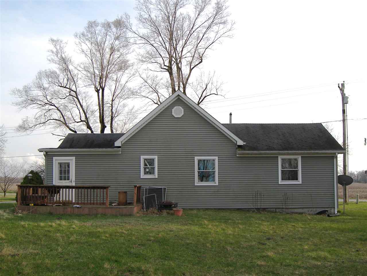 3304 Wooster Road Pierceton, IN 46562 - Photo 6 of 14 Gallery Image 6