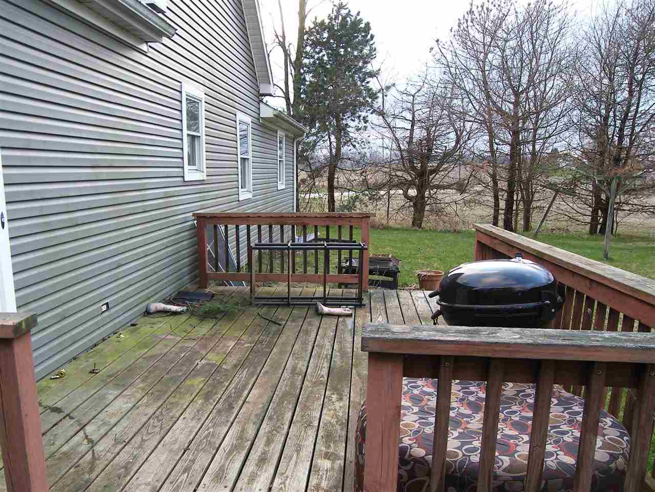 3304 Wooster Road Pierceton, IN 46562 - Photo 8 of 14 Gallery Image 8