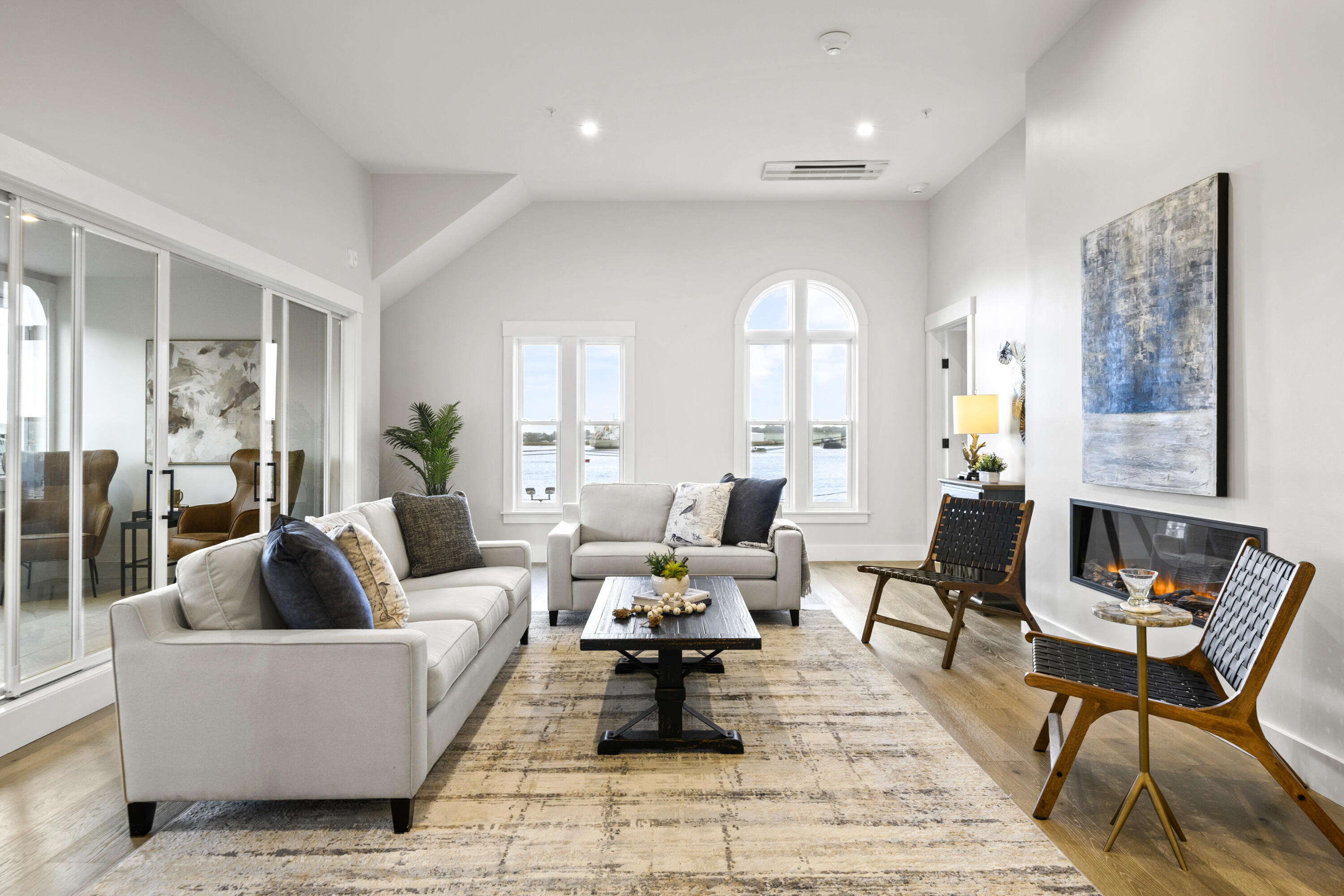 2 India Street, Unit 4 Portland, ME 04101 - Photo 1 of 51 India St_001_Unit4_mls