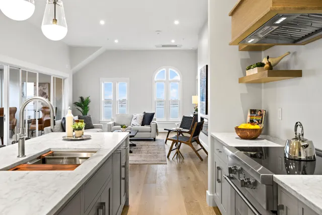 $2,539,000 | 2 India Street, Unit 4, Portland, ME 04101