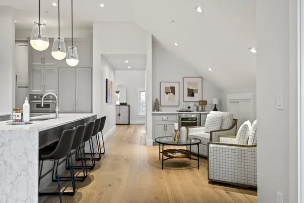 $2,539,000 | 2 India Street, Unit 4, Portland, ME 04101