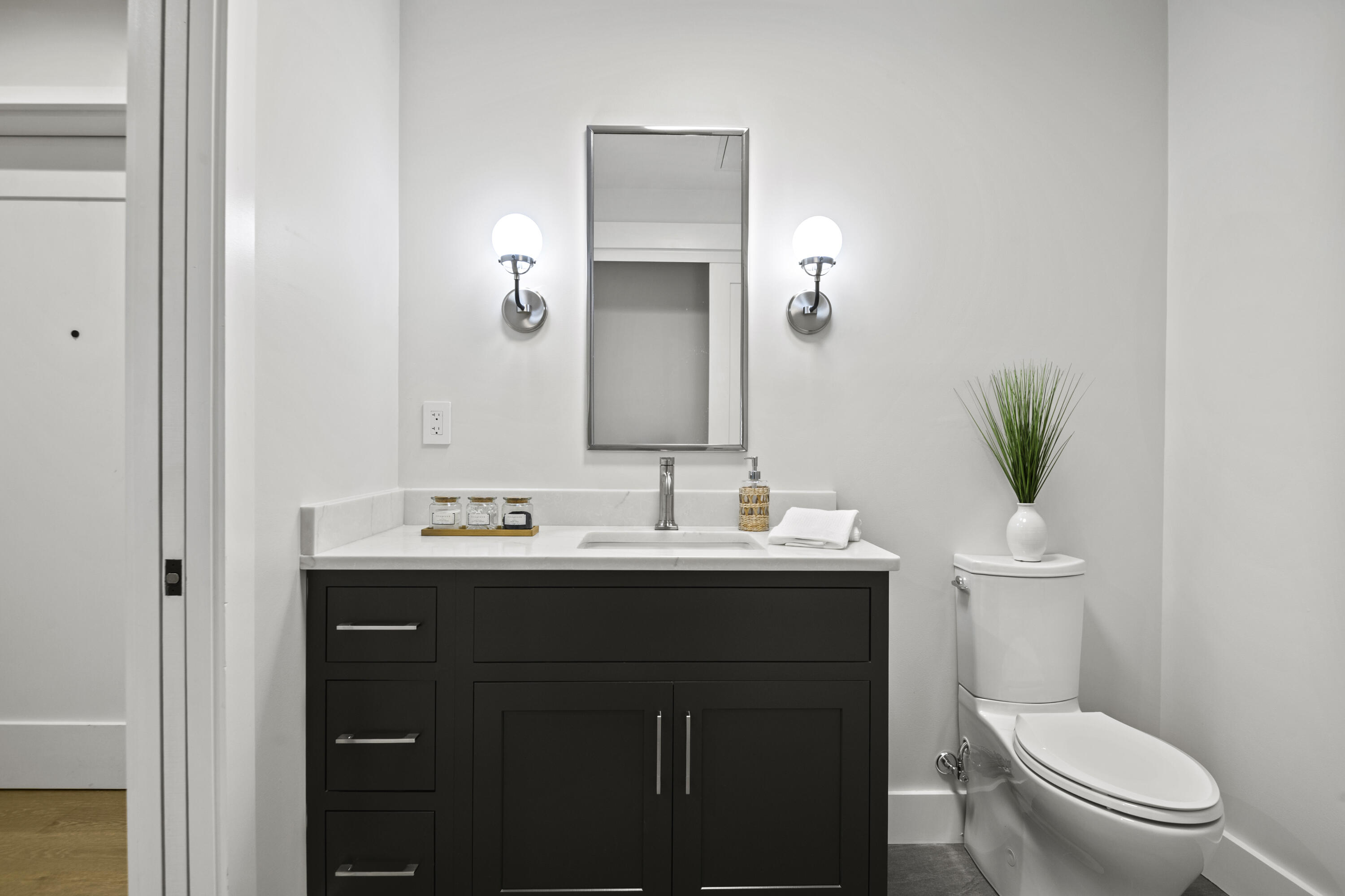 2 India Street, Unit 4 Portland, ME 04101 - Photo 40 of 51 India St_039_Unit4_mls