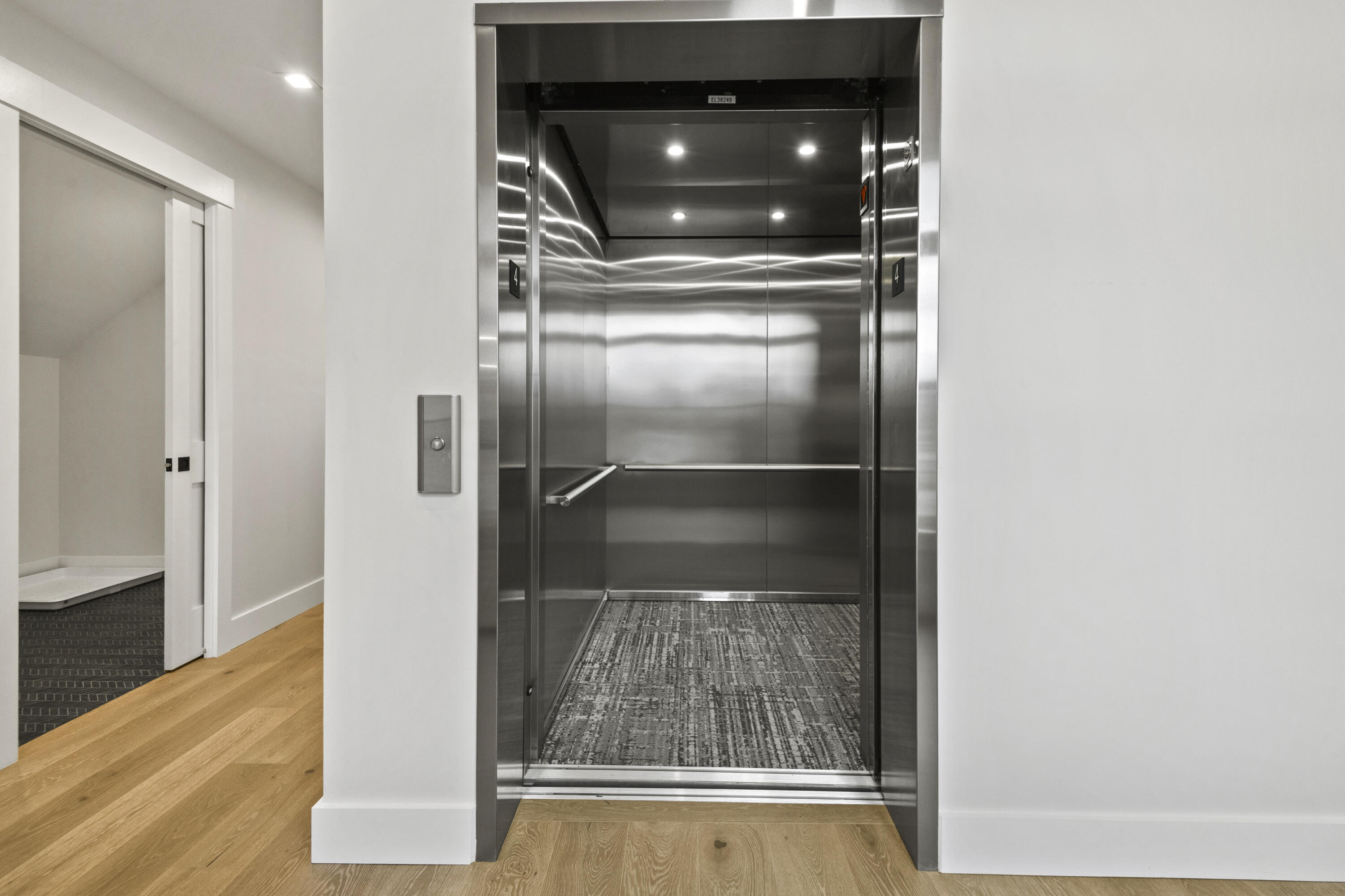 2 India Street, Unit 4 Portland, ME 04101 - Photo 42 of 51 India St_041_Unit4_mls