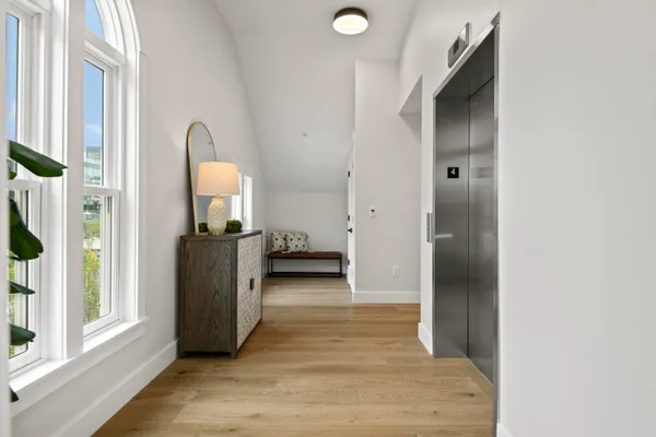 $2,539,000 | 2 India Street, Unit 4, Portland, ME 04101