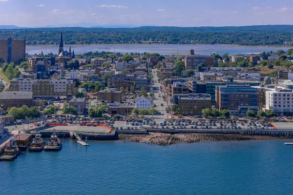 $2,539,000 | 2 India Street, Unit 4, Portland, ME 04101