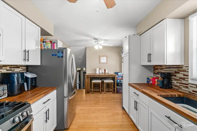 $319,900 | 1414 Steven Smith Drive, Joliet, IL 60431