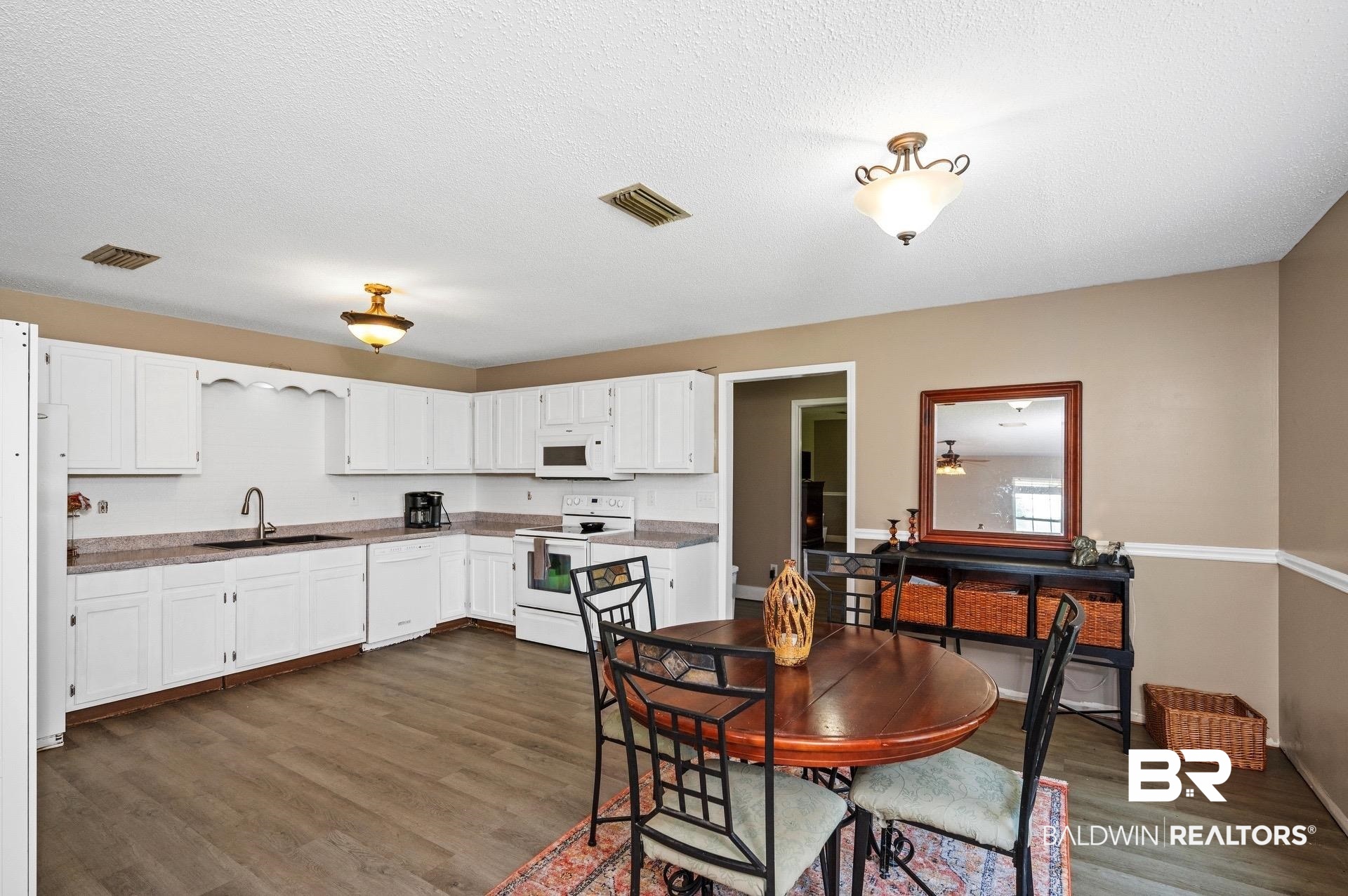 18484 Driskell Road Loxley, AL 36551 - Photo 9 of 24