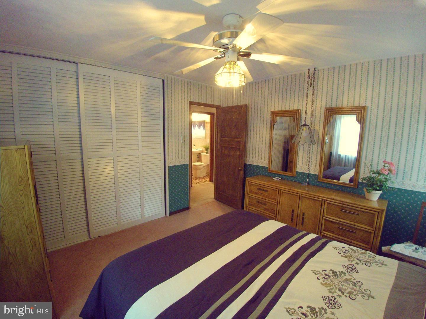 9337 Andover Road Philadelphia, PA 19114 - Photo 11 of 19 Gallery Image 11