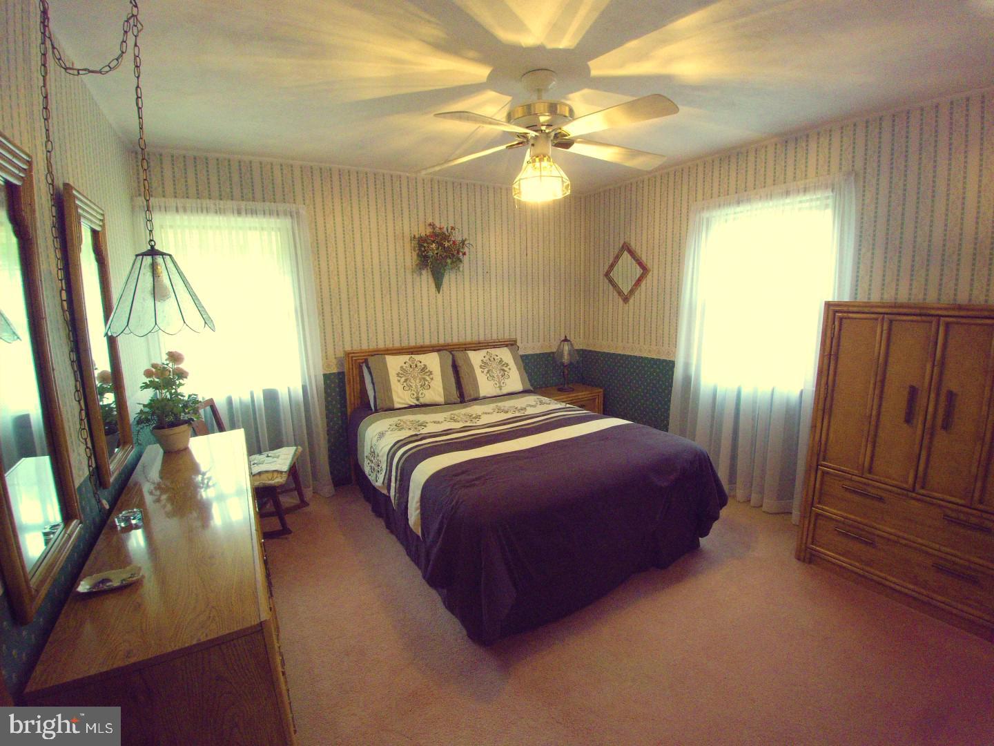 9337 Andover Road Philadelphia, PA 19114 - Photo 10 of 19 Gallery Image 10