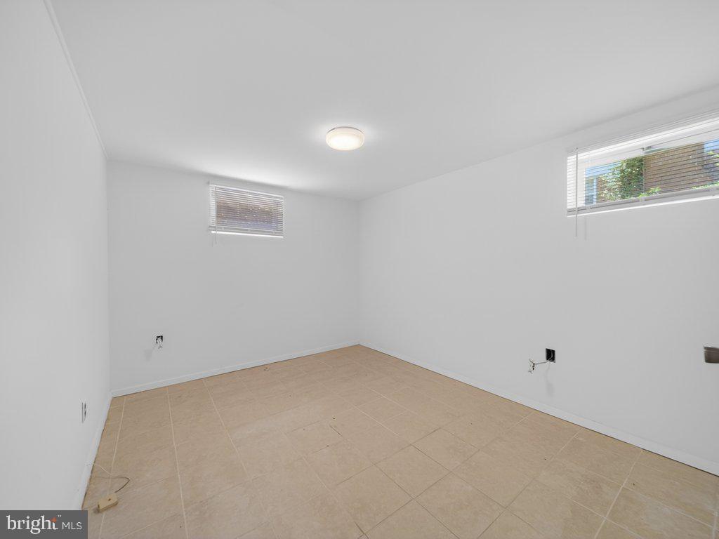 10402 Royalton Terrace Silver Spring, MD 20901 - Photo 27 of 31 bonus room #2