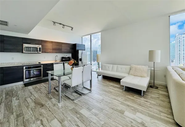 $3,200 | Miami Central Business District, Miami, FL 33131