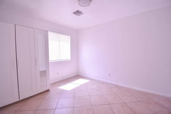 $2,000 | 6780 North 74th Drive, Glendale, AZ 85303