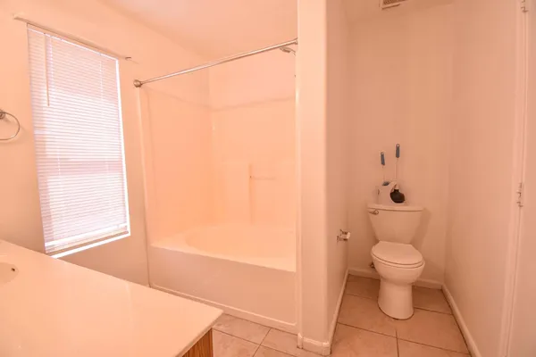 $2,000 | 6780 North 74th Drive, Glendale, AZ 85303