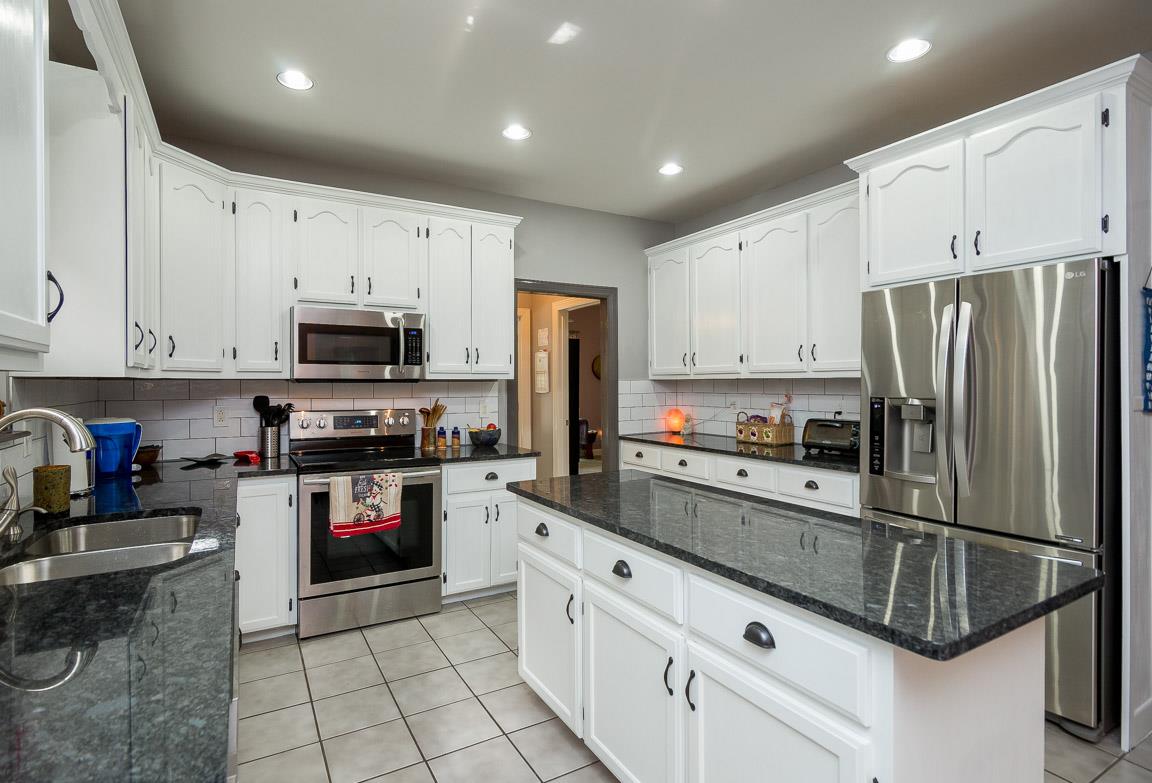 3083 Sweethome Road Chapmansboro, TN 37035 - Photo 7 of 30 Gallery Image 7