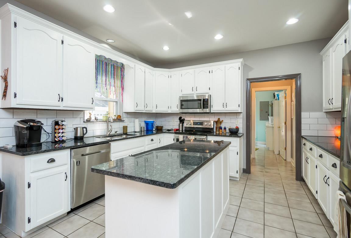 3083 Sweethome Road Chapmansboro, TN 37035 - Photo 8 of 30 Gallery Image 8