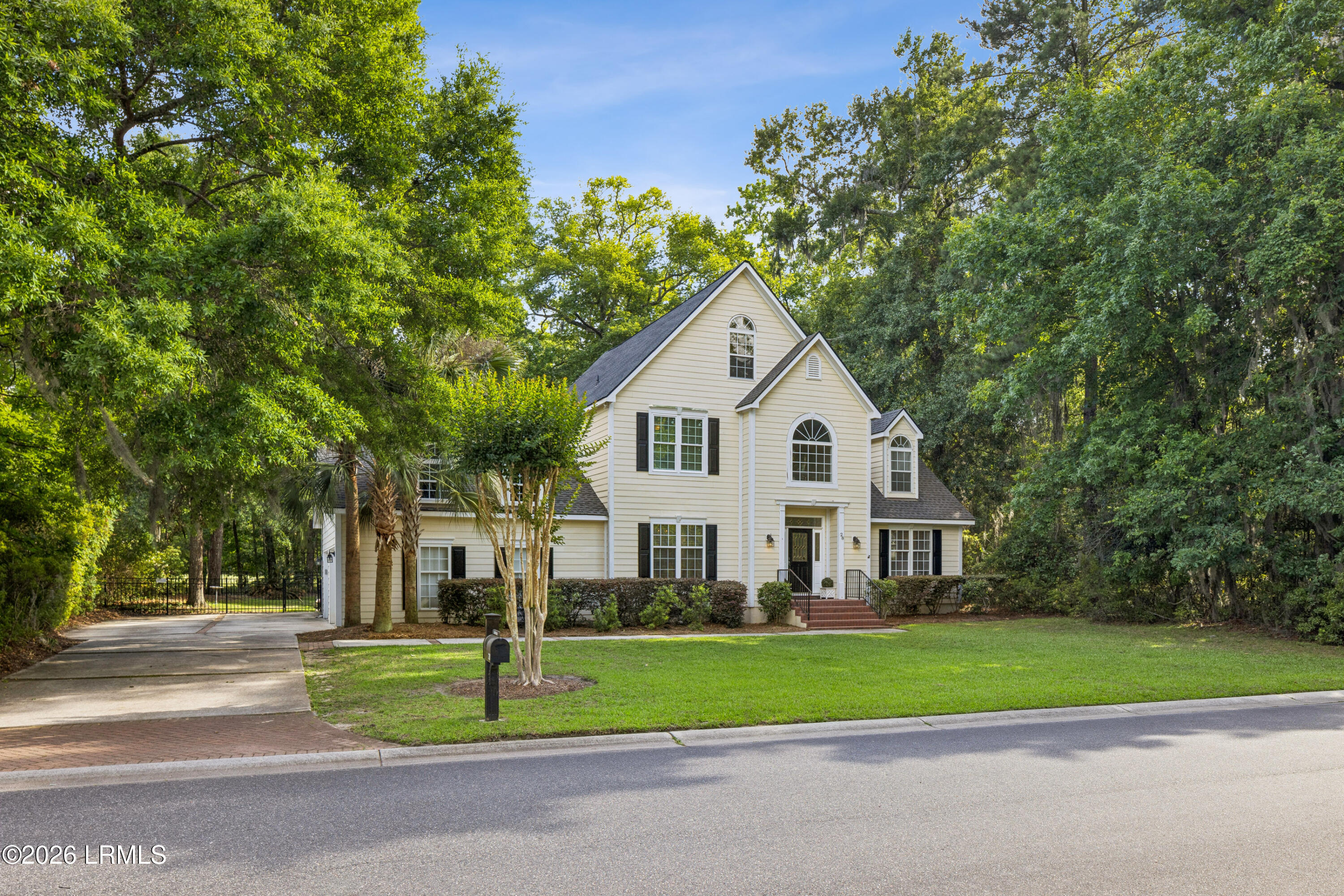 28 Meridian Point Drive Bluffton, SC 29910 - Photo 2 of 66 28MeridianPointDrive-IslandHouseMedia-00