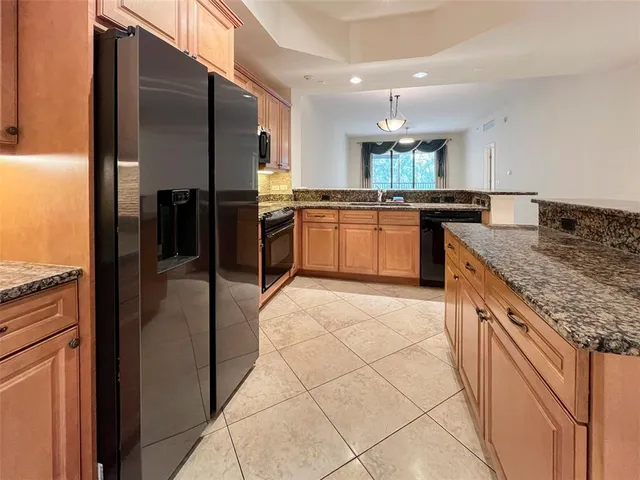 $2,595 | 7710 Lake Vista Court, Unit 206, Bradenton, FL 34202