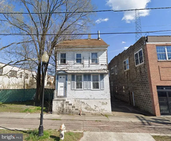 $100,000 | 246 South Broad Street, Woodbury, NJ 08096