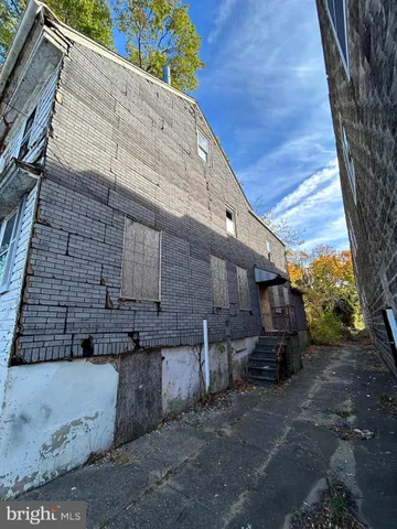 $100,000 | 246 South Broad Street, Woodbury, NJ 08096