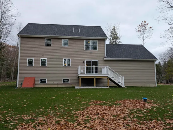 $849,900 | 15 Bald Hill Road, Raymond, NH 03077