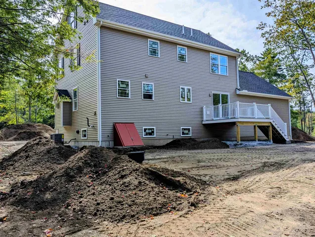 $849,900 | 15 Bald Hill Road, Raymond, NH 03077