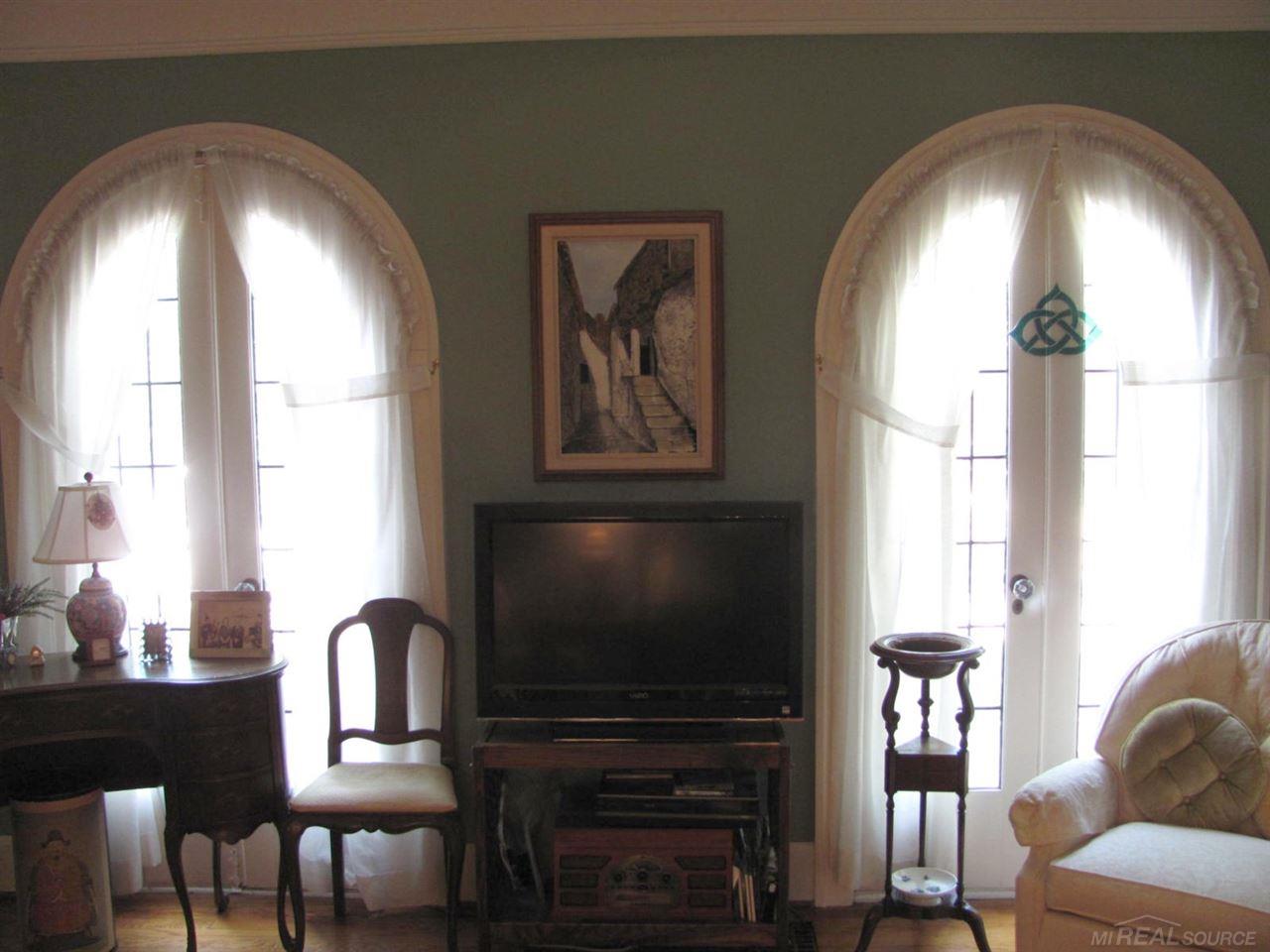 120 Mapleton Road Grosse Pointe Farms, MI 48236 - Photo 13 of 24