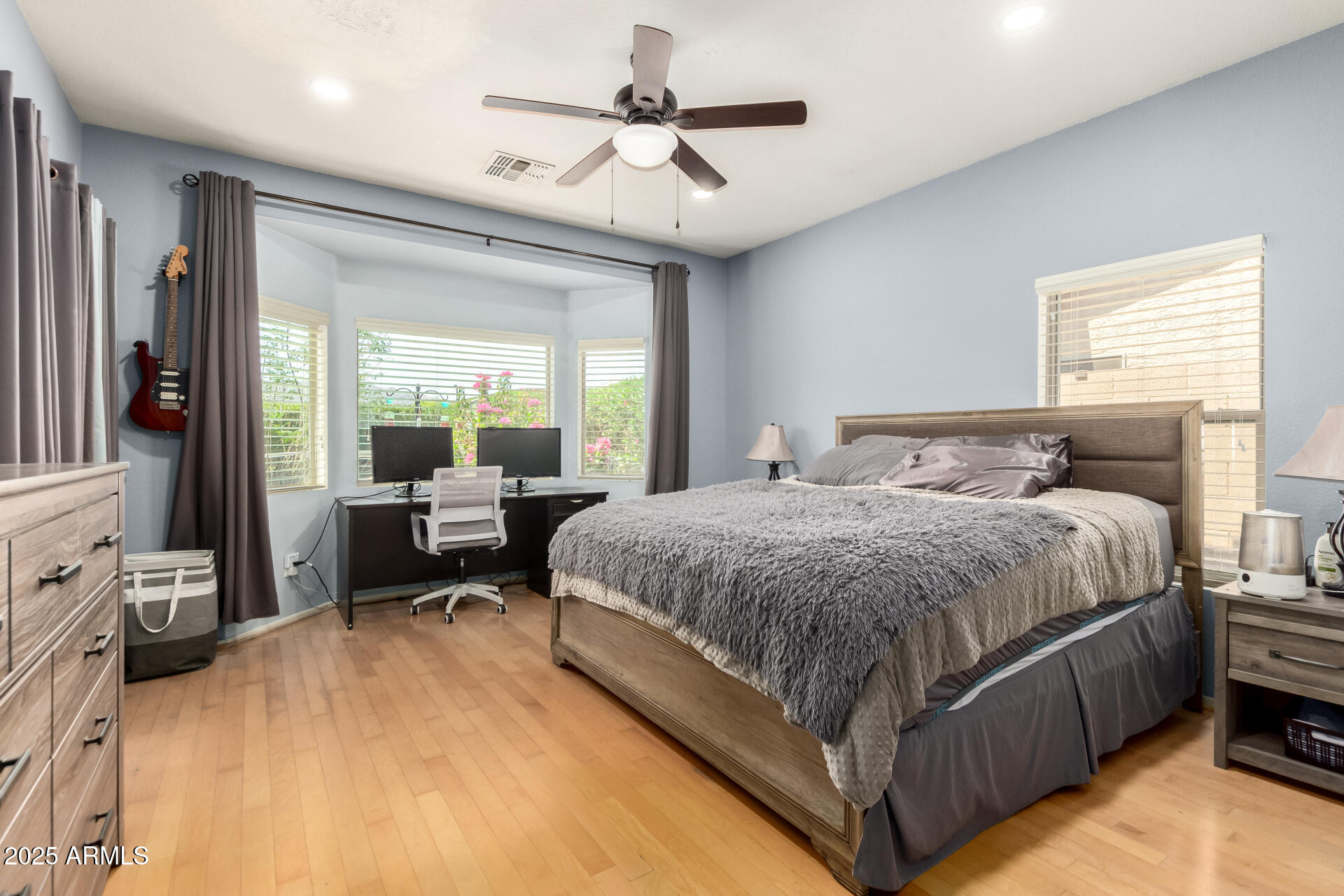 2103 West Carter Road Phoenix, AZ 85041 - Photo 15 of 32
