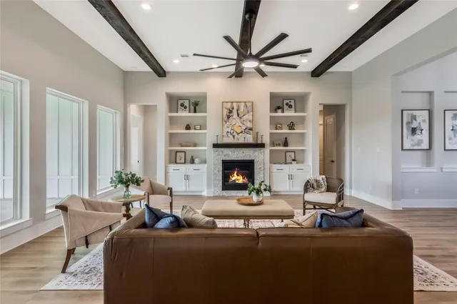 $798,775 | 1404 Bluebonnet Ridge Drive, Chappell Hill, TX 77426