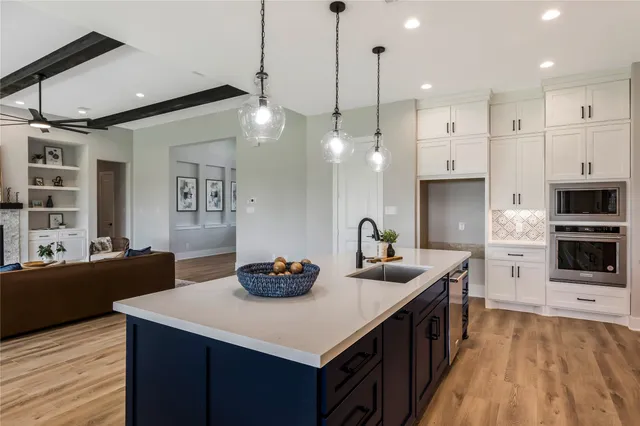 $798,775 | 1404 Bluebonnet Ridge Drive, Chappell Hill, TX 77426