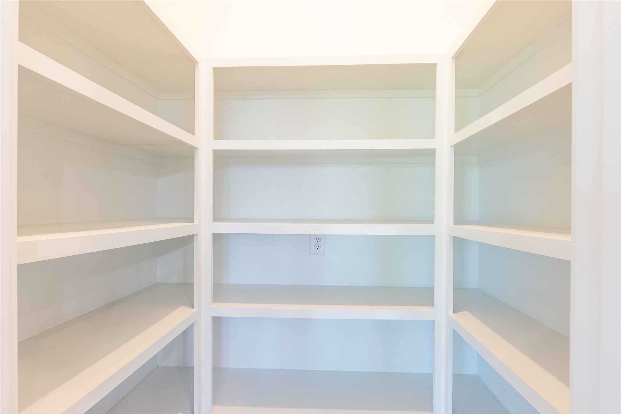 1404 Bluebonnet Ridge Drive Chappell Hill, TX 77426 - Photo 21 of 49 Spacious pantry for all your storage needs.