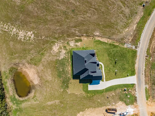 $798,775 | 1404 Bluebonnet Ridge Drive, Chappell Hill, TX 77426