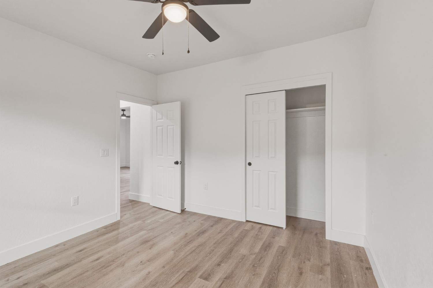 1127 J Street Reedley, CA 93654 - Photo 14 of 25
