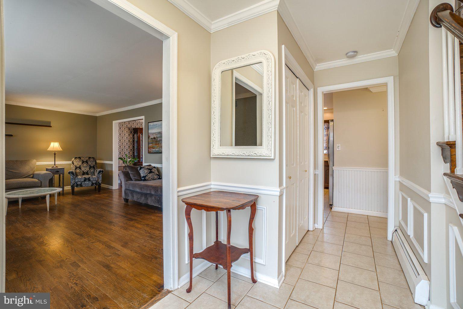 3837 Justin Road Monkton, MD 21111 - Photo 13 of 48 Foyer/Formal Living Room